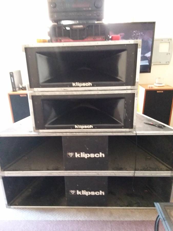 Pair Of Klipsch Mcm 1900 In Indianapolis For Trade For Klipsch Or