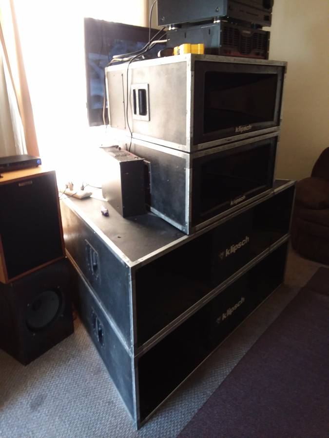 Pair Of Klipsch Mcm 1900 In Indianapolis For Trade For Klipsch Or