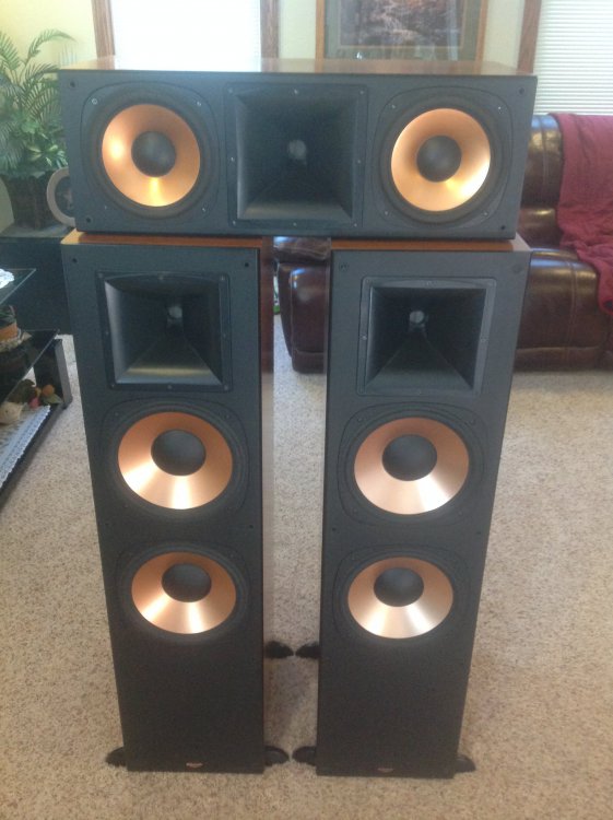 Klipsch RF-7 Speakers & Klipsch RC7 Center Speaker ( Cherry )