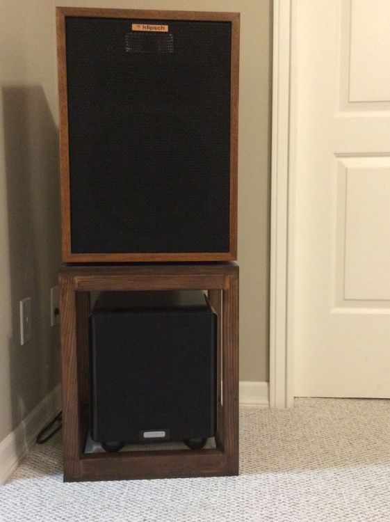 Speaker stands for Klipsch Heresys. Page 2 Architectural The