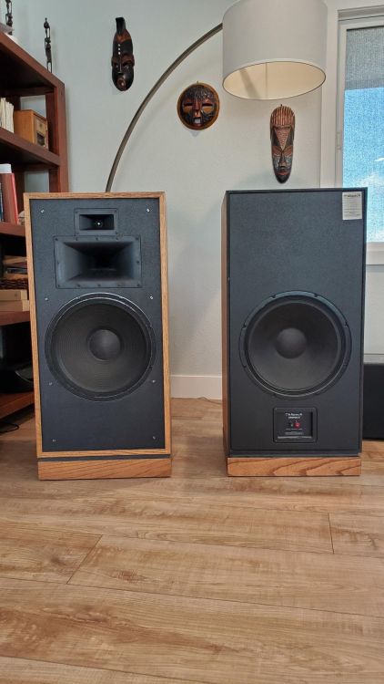 https://community.klipsch.com/uploads/monthly_2023_04/20230420_110536.thumb.jpg.efd64afe30b7062e30e6f7a03afadb6a.jpg