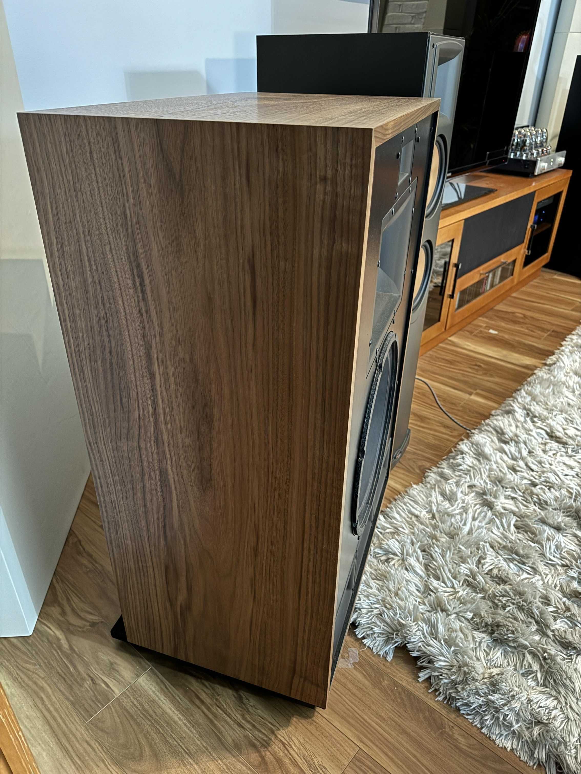 SOLD: Klipsch Cornwall IV Walnut A stock - purchased new in January of ...